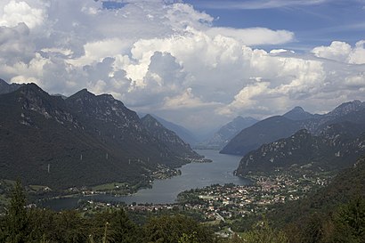 How to get to Lago d'Idro with public transit - About the place