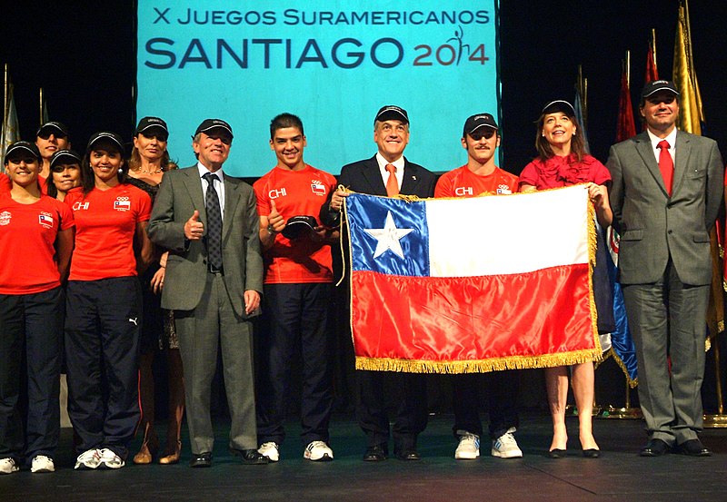 File:Lanzamiento Juegos Odesur Santiago 2014 (5300902324).jpg