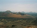 Lanzarote vulkankegel 2000.jpg