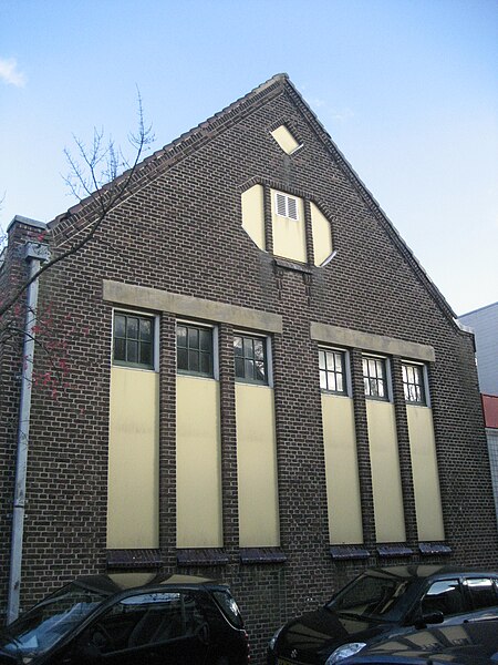 File:Leiden - Former Princess Juliana School.jpg