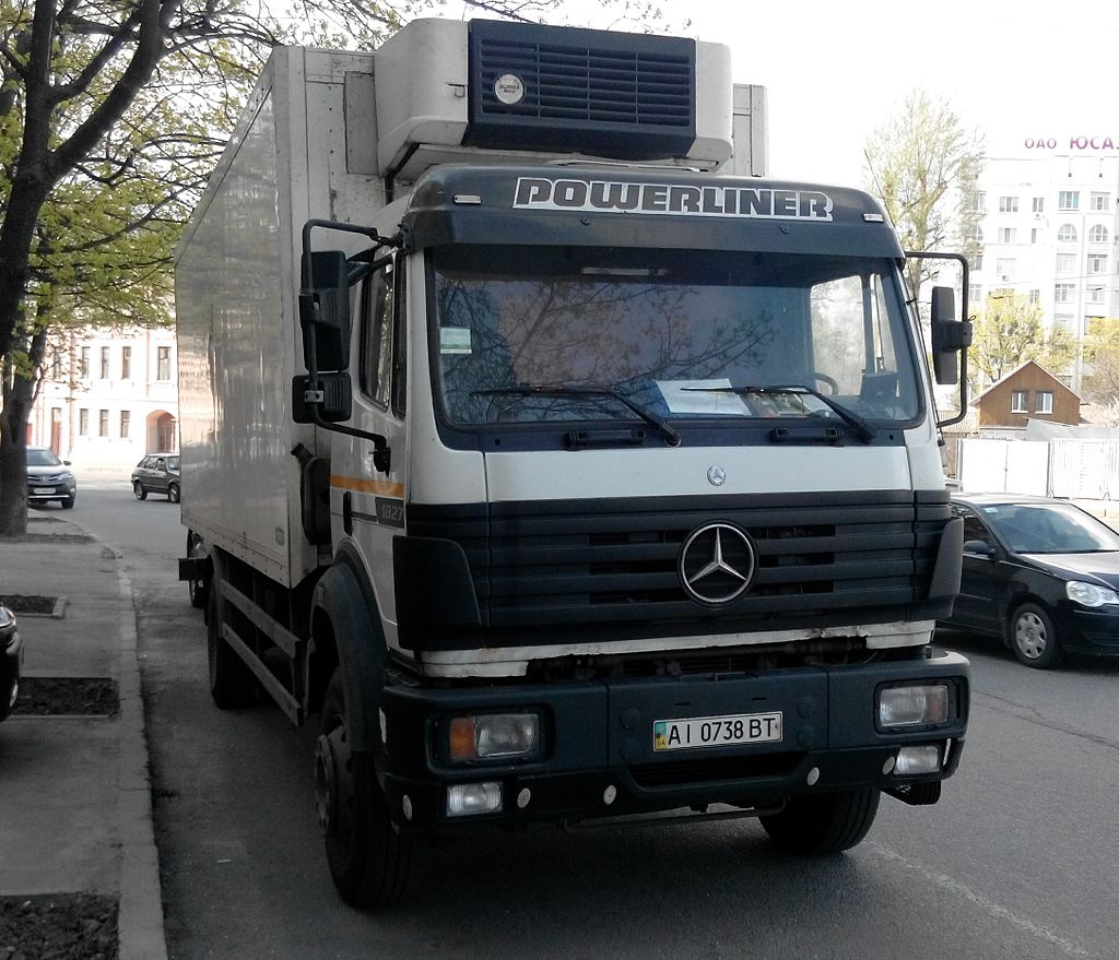 Mercedes-Benz SK autocarro pesante 1024px-MB_1827