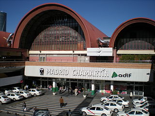 <span class="mw-page-title-main">Madrid Chamartín railway station</span> Railway station in Madrid, Spain