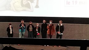 Première de Mandibules au Max Linder Panorama. De gauche à droite: Quentin Dupieux, Adèle Exarchopoulos, Coralie Russier, Roméo Elvis, David Marsais et Grégoire Ludig.