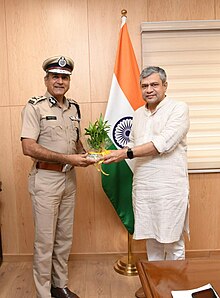 DG RPF Manoj Yadava with Rail Minister of India Ashwini Vaishnav ManojDGRPF.jpg