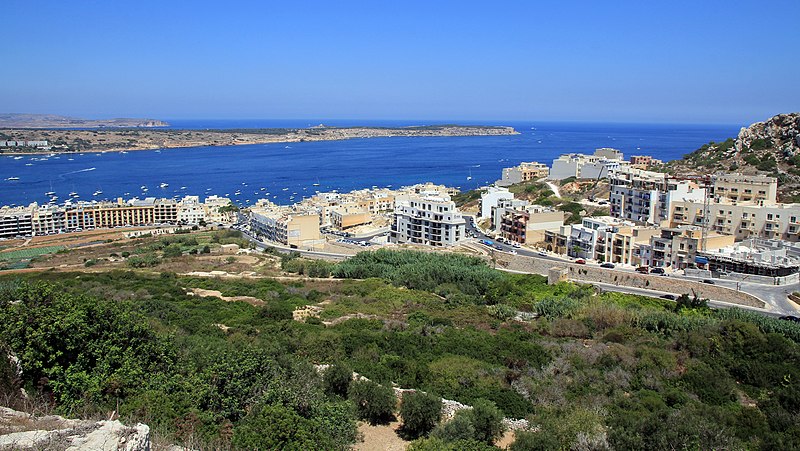 File:Mellieha Bay view Malta 3.jpg