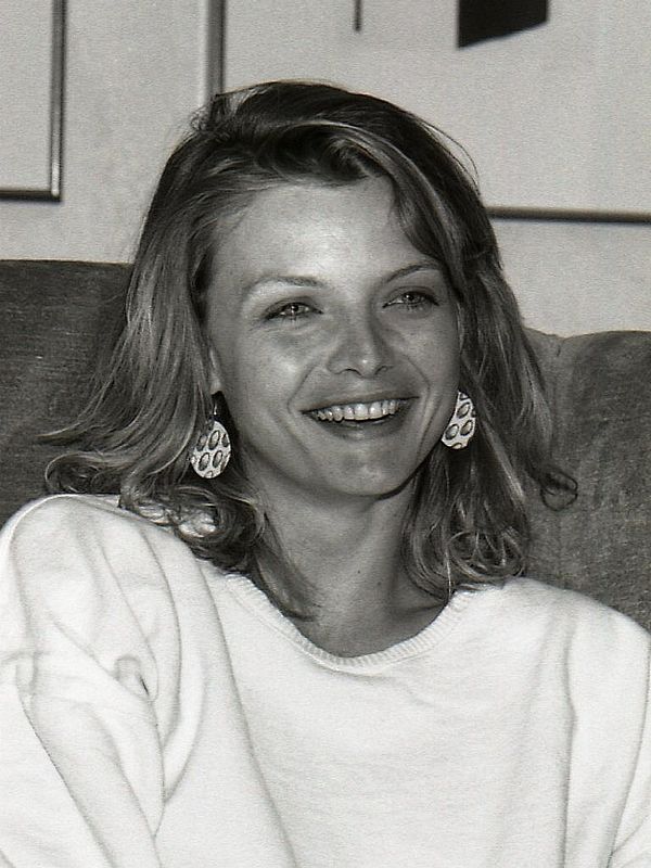 Michelle Pfeiffer was an almost unknown actress when she appeared in Scarface, and both star Al Pacino and director Brian De Palma initially argued ag