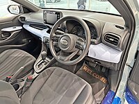 Mitsuoka Viewt Story 15LX 2WD (5BA-MXPA10) interior.jpg