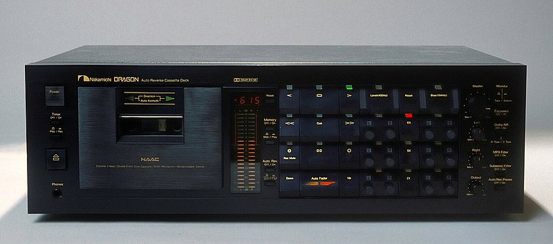 File:Nakamichi Dragon - High End Cassette Deck with Auto Reverse.jpg