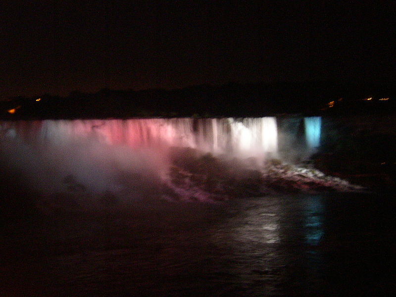 File:Nighttime Niagara falls redwhiteandblue.jpg