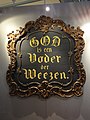 Schild GOD is een Vader der Weezen