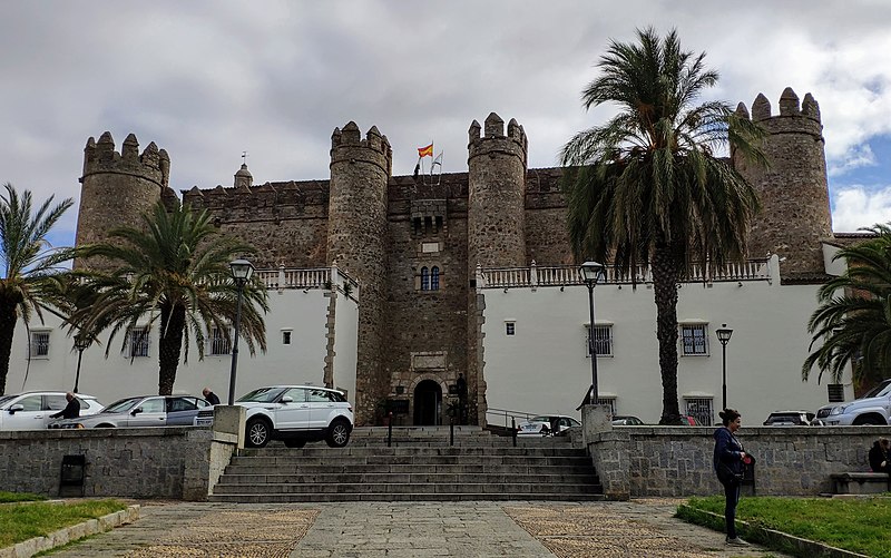 Archivo:Palacio de los Duques de Feria, Zafra, Badajoz.jpg