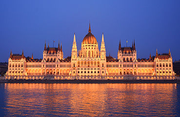 Parliament Building, Budapest, outside.jpg