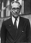 Philip Noel-Baker (hier in den 1940er Jahren als britischer Staatsminister) – im fünften Vorlauf nicht im Ziel