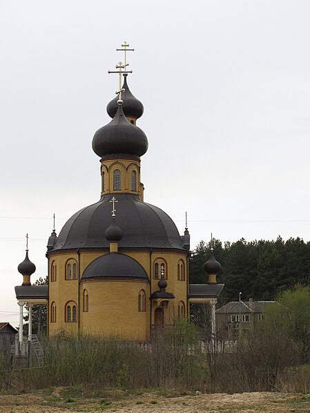 File:Podlaskie - Supraśl - Zaścianki - Grecka 2 - Cerkiew Pantelejmona - Bok - v-W.JPG