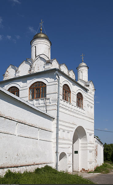 File:Pokrovsky Monastery (Suzdal) 12.jpg