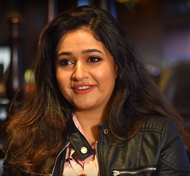 Poonam Bajwa - Wikipedia