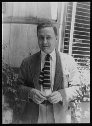 File:Portrait of F. Scott Fitzgerald LCCN2004662883.tif