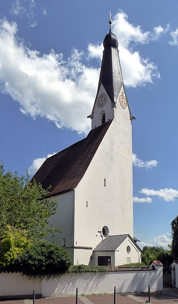 File:Pullach, alte Heilig-Geist-Kirche von Nordwesten, 2.jpeg