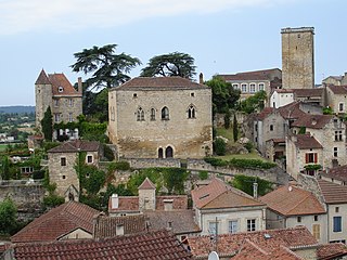 Puy-lÉvêque Commune in Occitanie, France