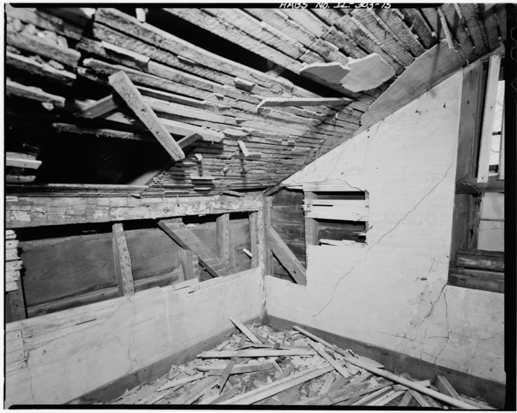 File:ROOM IN SOUTHEAST CORNER OF UPPER FLOOR LOOKING SOUTHEAST - Mowry Brown House, State Route 2, Owen Township, Rockford, Winnebago County, IL HABS ILL,101-ROCFO.V,1-15.tif
