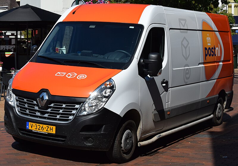 File:Renault Master Z.E. in service with PostNL.jpg