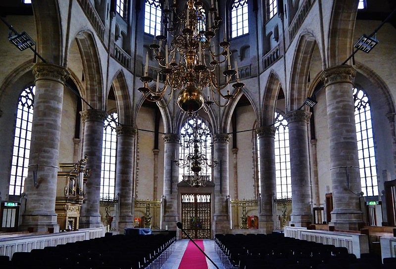 File:Rotterdam Grote Kerk Sint Laurentius Innen Chor 4.jpg