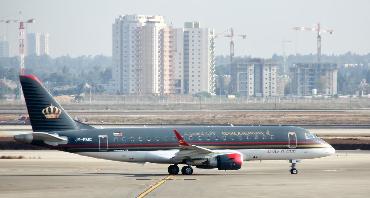 File:Royal Jordanian - Embraer ERJ-175 