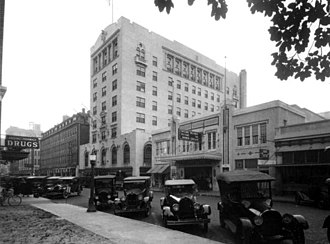 San Juan Hotel and Beacham Theatre in Orlando, Florida circa 1923. San Juan Hotel and Beacham Theater - Orlando, Florida.jpg