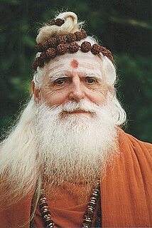 Sivaya Subramuniyaswami Hindu leader from the United States