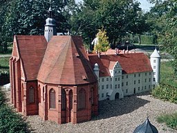 Model of Schloss and Klosterkirche Dargun (palace and minster) in the Modellpark Mecklenburgische Seenplatte (Model Park Mecklenburg Lake District), N...