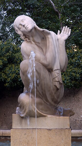 File:Schubertbrunnen Wien (3).JPG