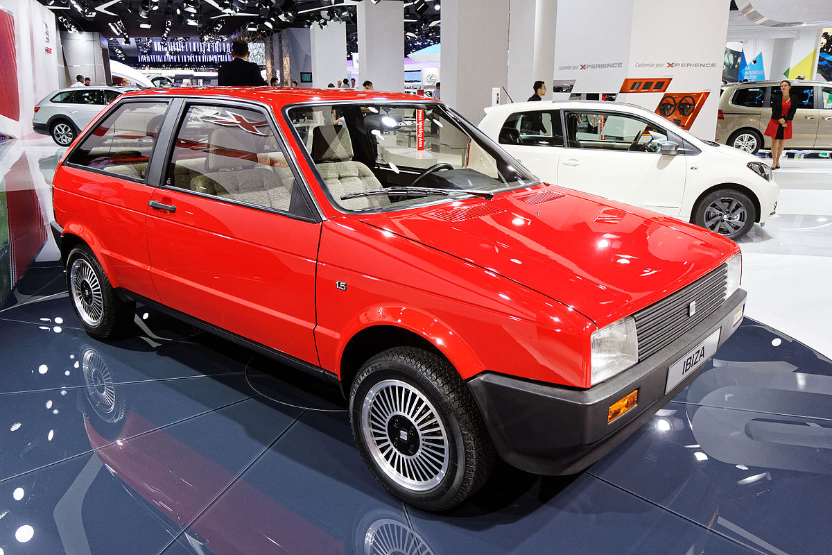 File:Seat Ibiza première génération - Mondial de l'Automobile de Paris 2014  - 003.jpg - Wikimedia Commons