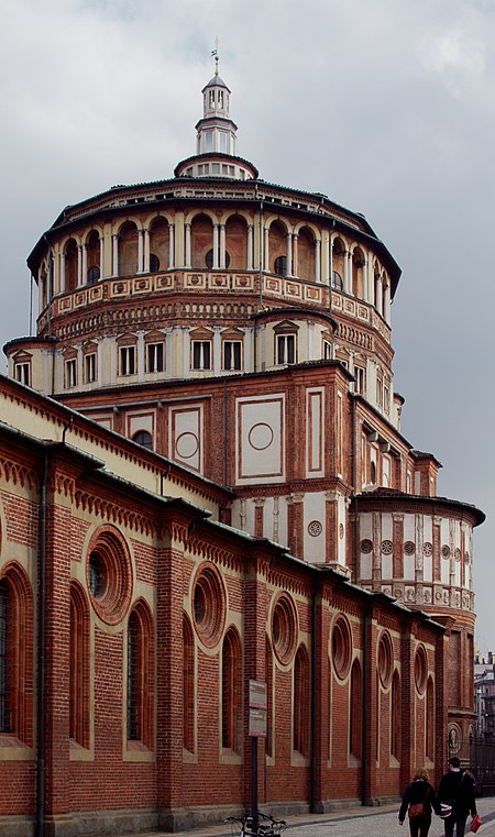Side and dome - Santa Maria delle Grazie - Milan 2014 (2).jpg