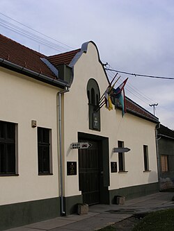 A faluháza