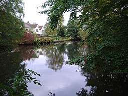 Snettisham Mill Pond on the River Ingol Snettisham Watermill 11th Oct 2007 (2).JPG