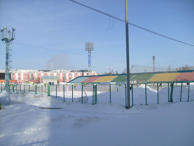 File:Stadium Trud Arkhangelsk.jpg