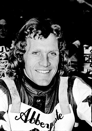 <span class="mw-page-title-main">Terry Betts</span> British motorcycle speedway rider