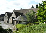 Tithe Barn ve bitişiğindeki Ahır ve Dovecote ve Horse Engine Evi