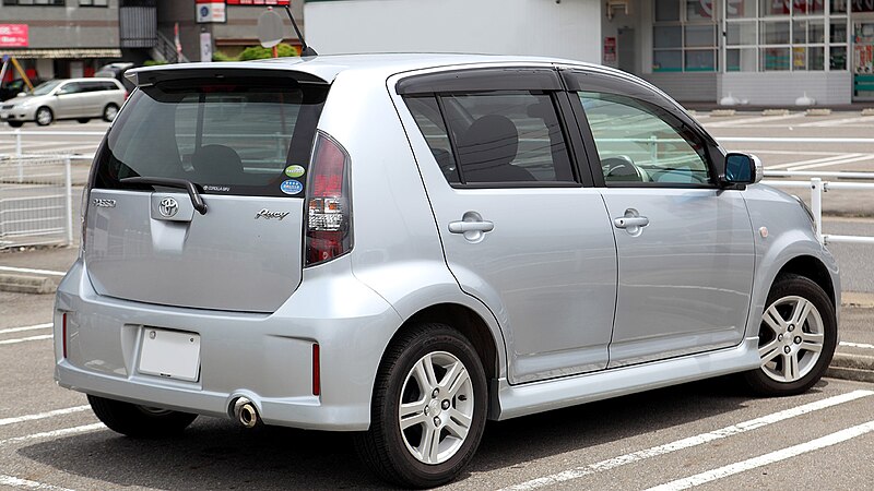 File:Toyota Passo 104.JPG