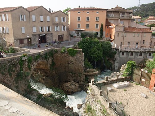 Plombier dégorgement canalisation Trans-en-Provence (83720)