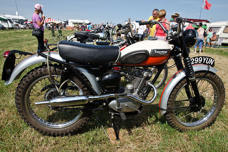 File:Triumph T20 Tiger Cub Trials 1960.jpg