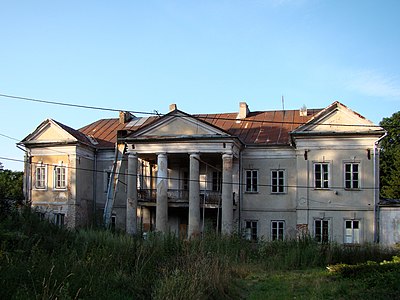 Bielski Palace in Trzeszczany Trzeszczany Pierwsze - palac (02) - DSC02536 v1.jpg