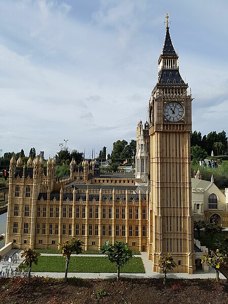 File:UK Parliament and Big Ben at Mini Europe 04.jpg