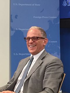 <span class="mw-page-title-main">Fred Hochberg</span> American businessman and civic leader