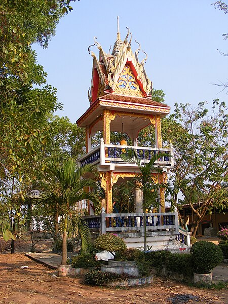 File:Wat Kham Chanot - Drum tower.JPG