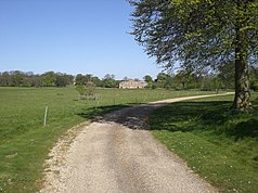 Country house with Parkland