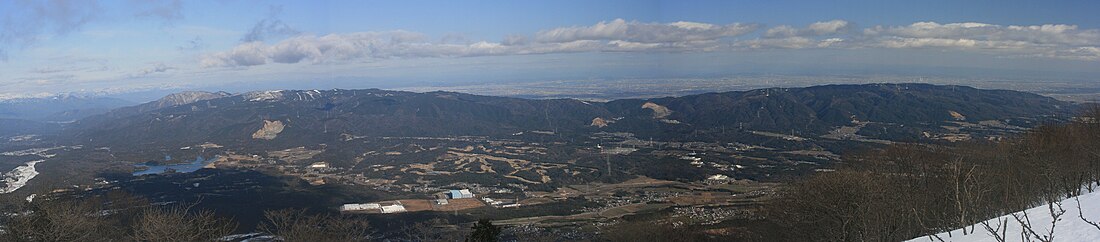 File:Yoro Mountains from Mount Fujiwara.JPG