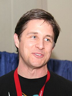 Yuri Lowenthal - New York Comic Con (2009).jpg