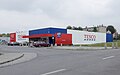 Polski: Ulica Piłsudskiego w Zabrzu. Tesco.