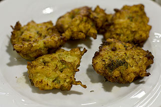 <span class="mw-page-title-main">Mücver</span> Turkish fritter or pancake, made from grated zucchini